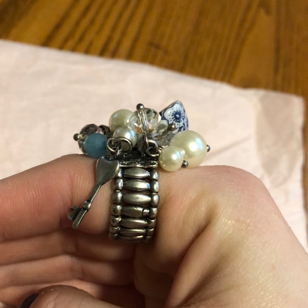 Statement Ring - Picture 6 of 7